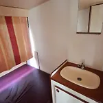 Bateau Unique A Chenille-change - Jusqu'a 9 Personnes - Api-1-46-27 船屋 *