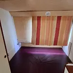 Bateau Unique A Chenille-change - Jusqu'a 9 Personnes - Api-1-46-27