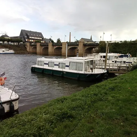 Botel Ablette - Api-1-46-27 Les Hauts-d'Anjou