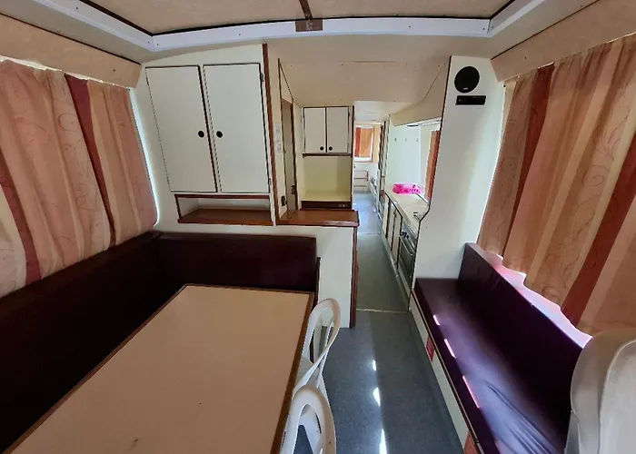 Bateau Unique A Chenille-change - Jusqu'a 9 Personnes - Api-1-46-27 Hotel na wodzie Châteauneuf-sur-Sarthe